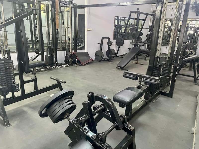 44 FOCUS GYM