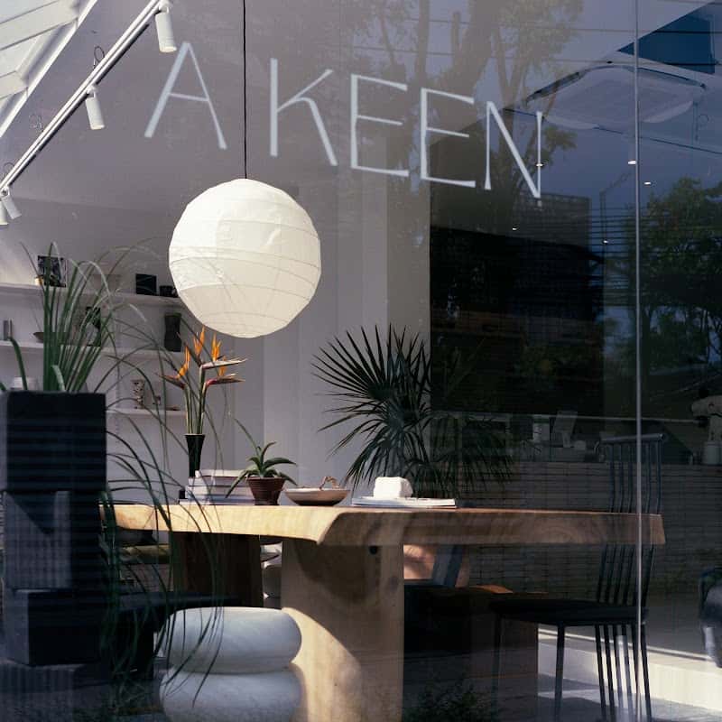 A KEEN HOUSE