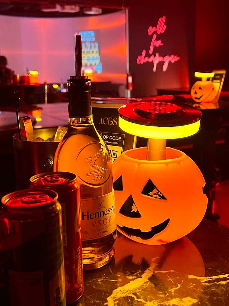 Aces Nightclub