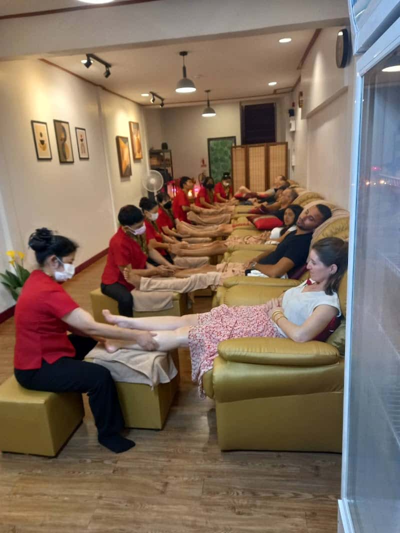 Aromee massage