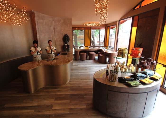 Asia Herb Association Sukhumvit 4 Nana Shop