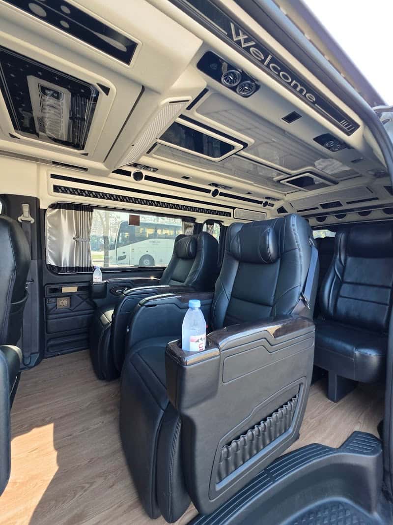 Bkk Van Service เช่ารถตู้ พร้อมคนขับ