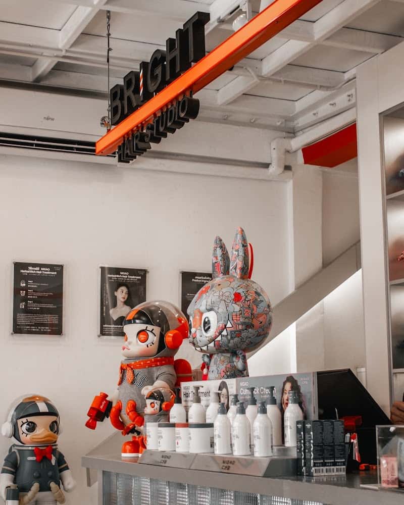 BRIGHT HAIR STUDIO