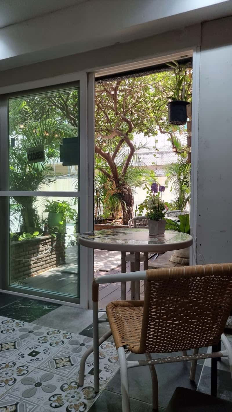 Cafe Noina by hematoa