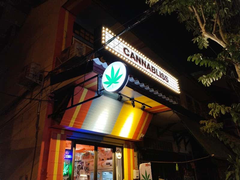 Cannabliss | Cannabis shop - Weed CBD Bong delivery | (Jey Fai) Chinatown dispensary