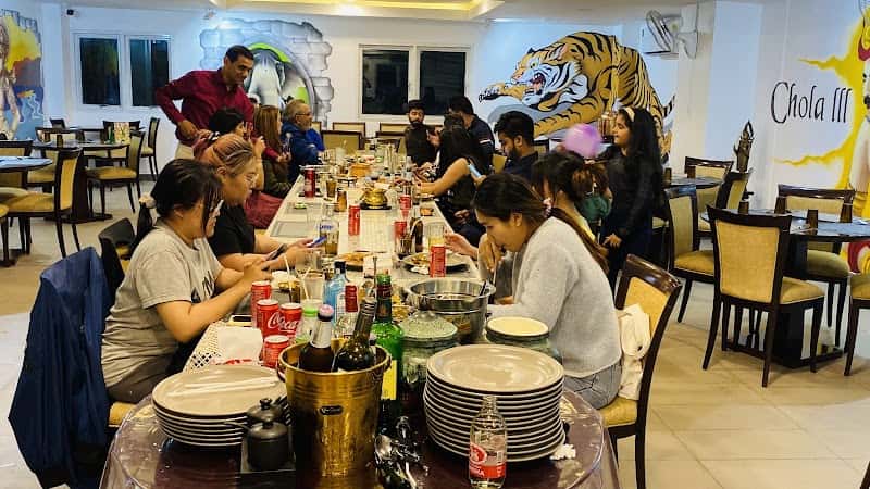 CHOLAS AUTHENTIC INDIAN RESTURANT
