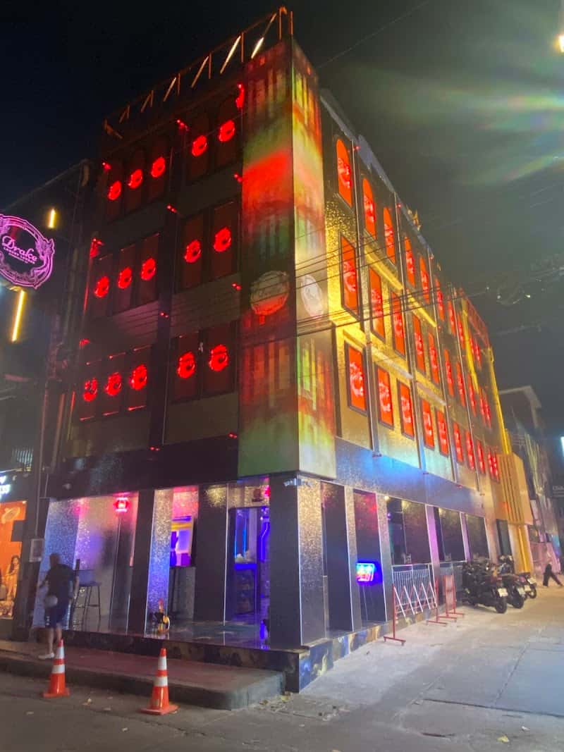 DRAKE KTV KARAOKE