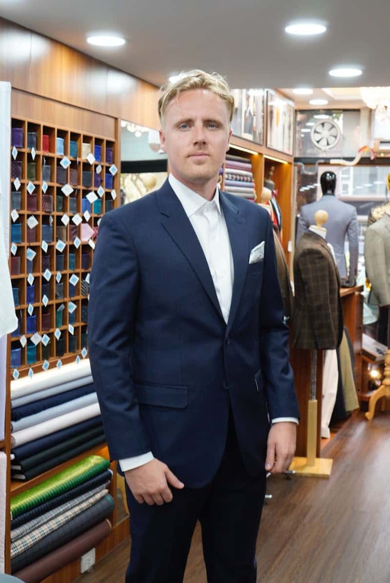 Eternal Bespoke Tailor