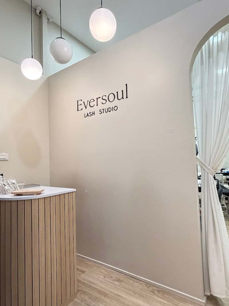 Eversoul Lash Studio Bangwa (ต่อขนตา Eyelash Extension 种睫毛 BKK)