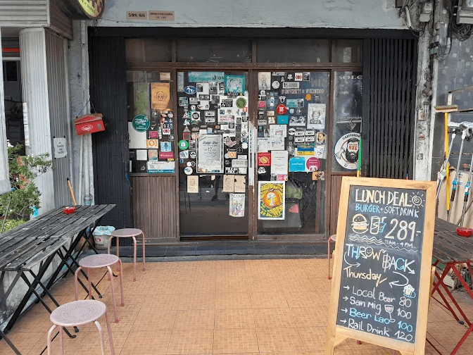 Fatty's Bar & Diner
