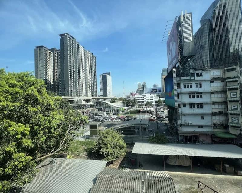 Fx Hotel Metrolink Makkasan