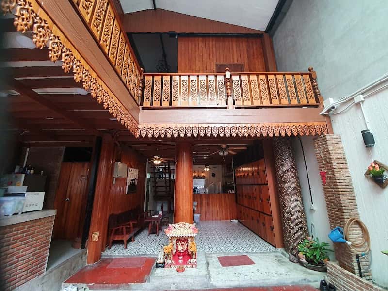 Home Mali Hostel at Hua Lumpong