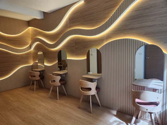 Kalm Moments (Sathorn) Head Spa & Massage