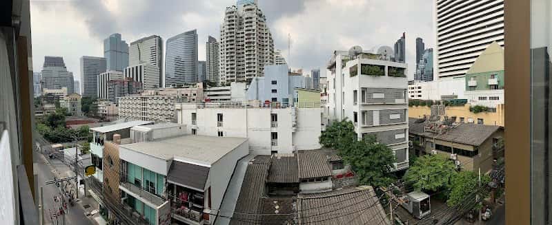 Klass Silom Condo