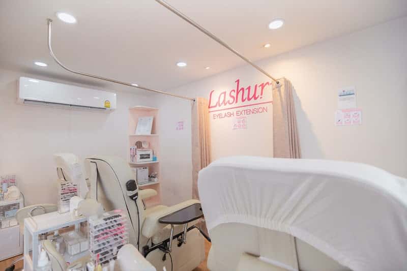 Lashury Eyelash Salon - BTS Thonglor [ - Eyelash Lifting, Eyelash Extensions]