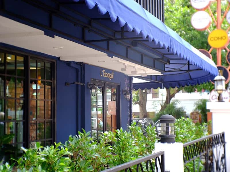 L'Escargot Bistro