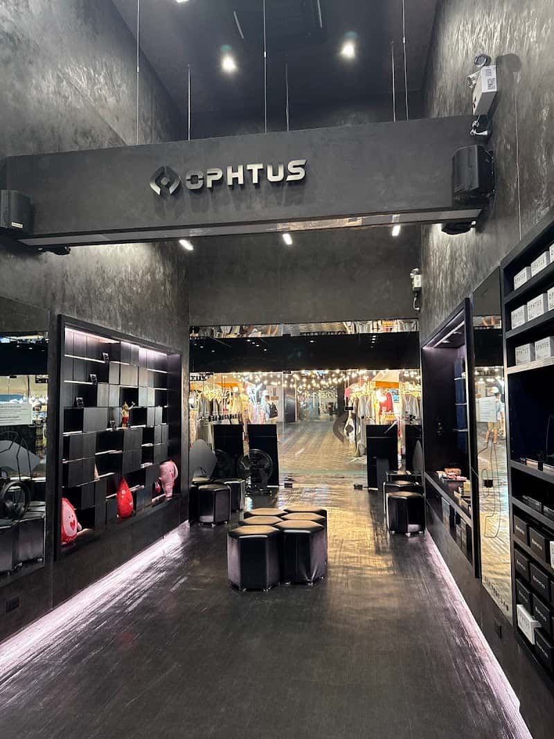 Ophtus Store - Siam Soi 5