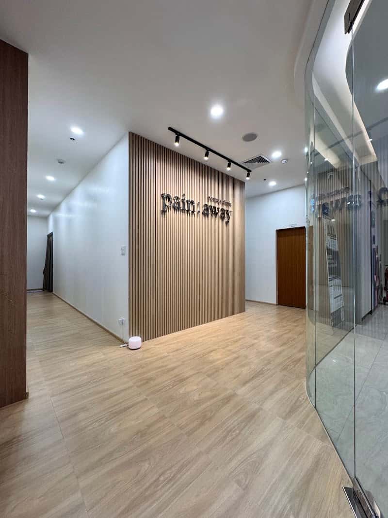 Pain away massage physical therapy silom Taniya