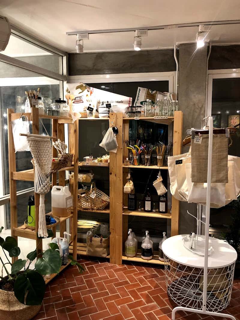 Phak Cafe & Crafts