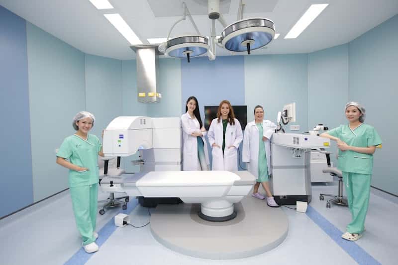 Praram 9 LASIK center