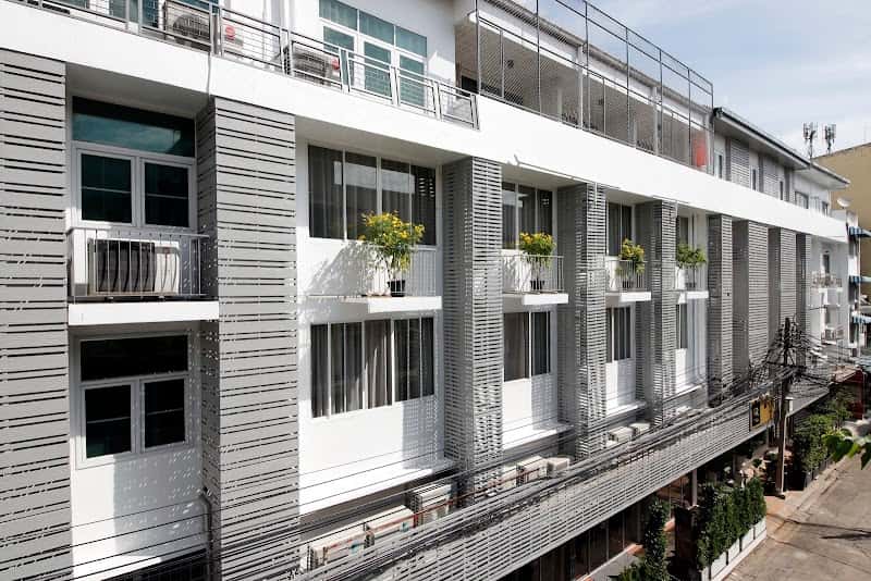 Ratchadamnoen Residence
