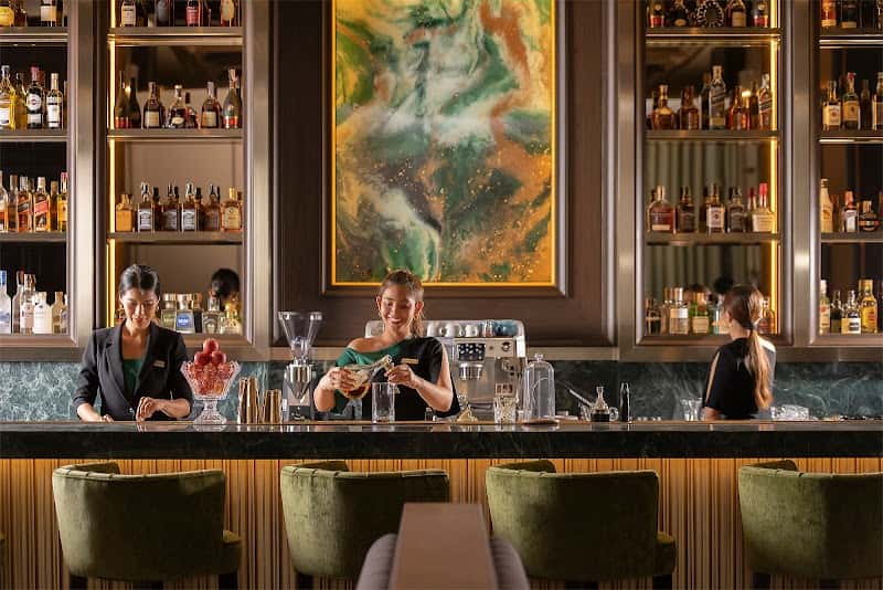 Rendezvous Lounge