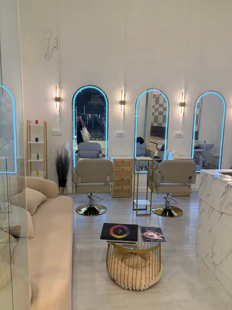 Shorty Mode hair salon
