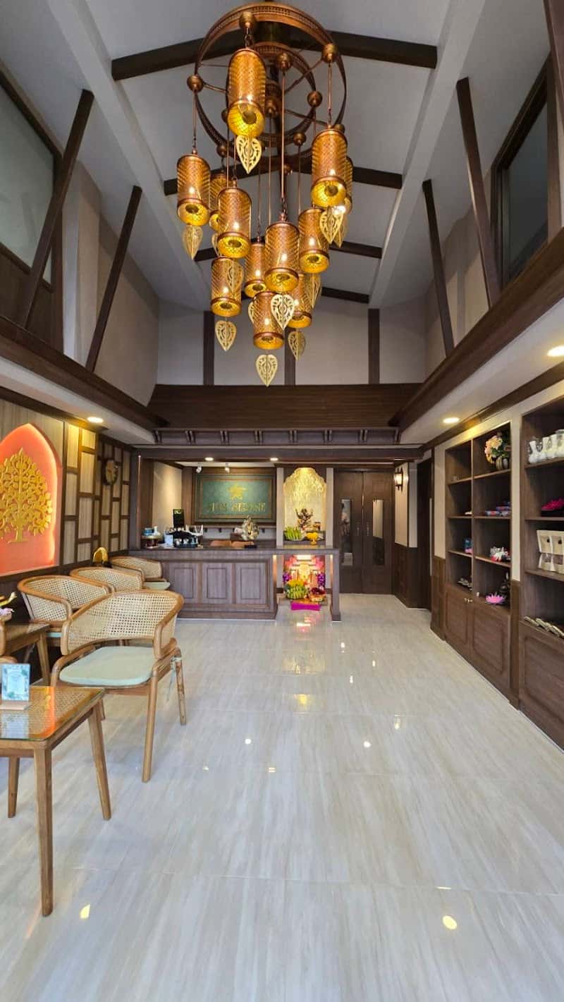 Siam Serene Surawong Massage