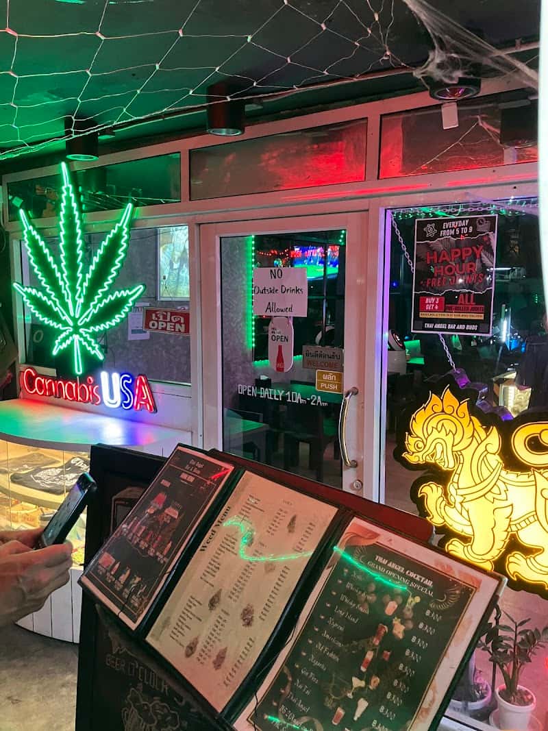 Thai Angel Bar & Buds (Sukhumvit 48)
