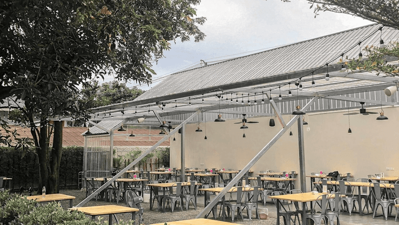 The Cafe Mookata Ari