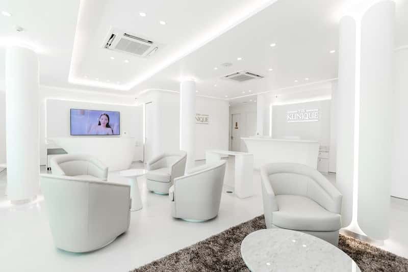 THE KLINIQUE Surgery Center