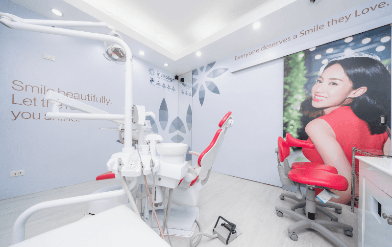 The S Digital Dental Clinic (Invisalign and Implant Centers)