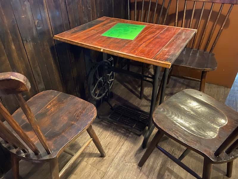 The Shamrock Irish Pub • BTS Bang Chak