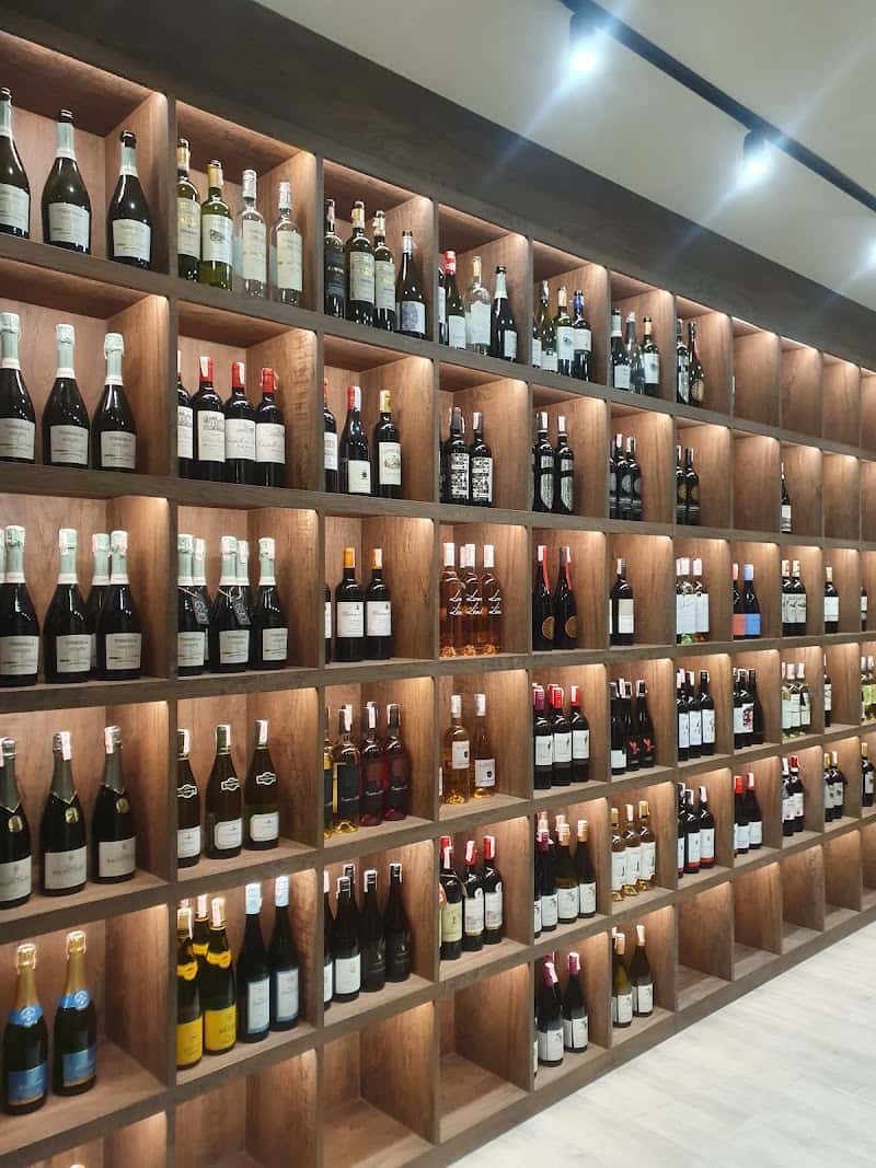 The Wine Market