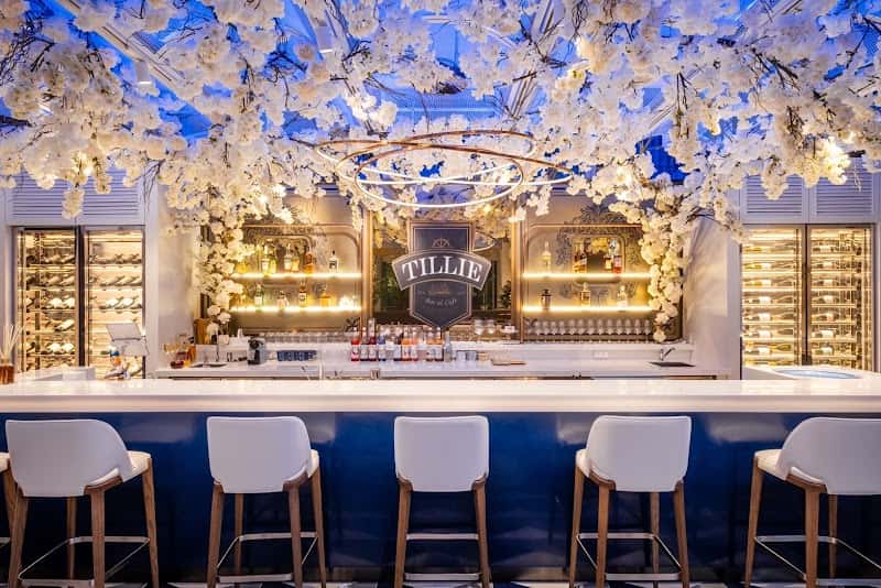 Tillie Bar