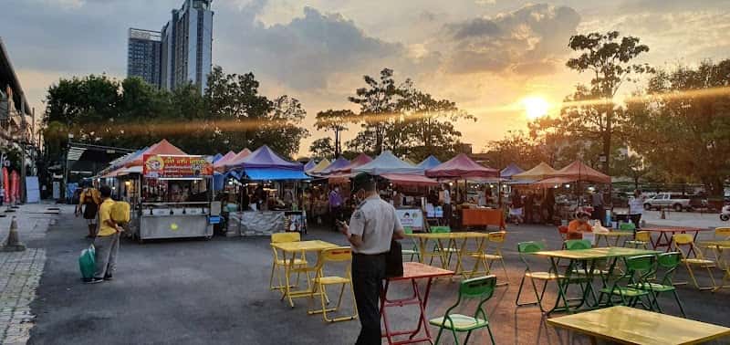 Tonsai Beer Garden