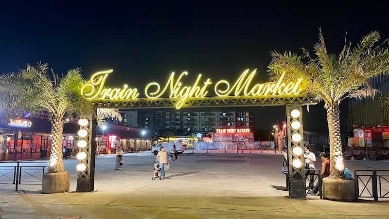 Train Night Market Srinagarindra