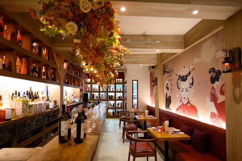 Umeshuthai Sukhumvit 45 | Japanese Restaurant and Umeshu Bar