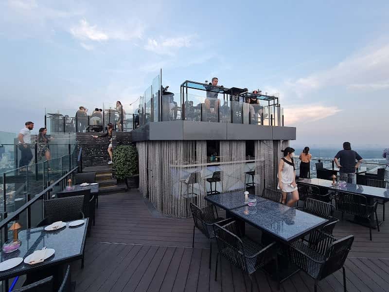 Vertigo & Moon Bar Rooftop