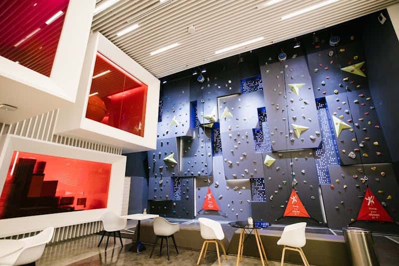 Virgin Active EmQuartier
