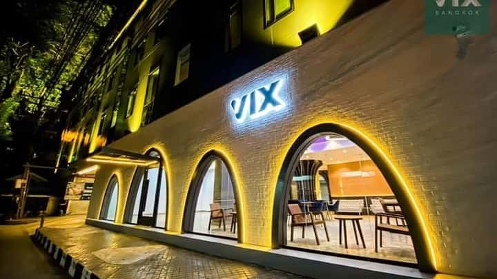 VIX Bangkok Hotel @ Victory Monument