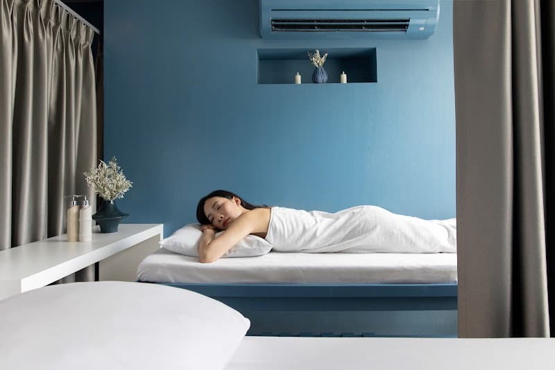 128 Room and Massage