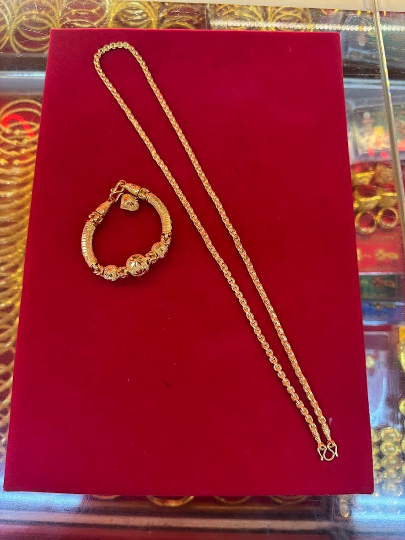 ห้างขายทอง ทองใบเยาวราช (1988) สำนักงานใหญ่ Thongbai Yaowaraj GoldSmith