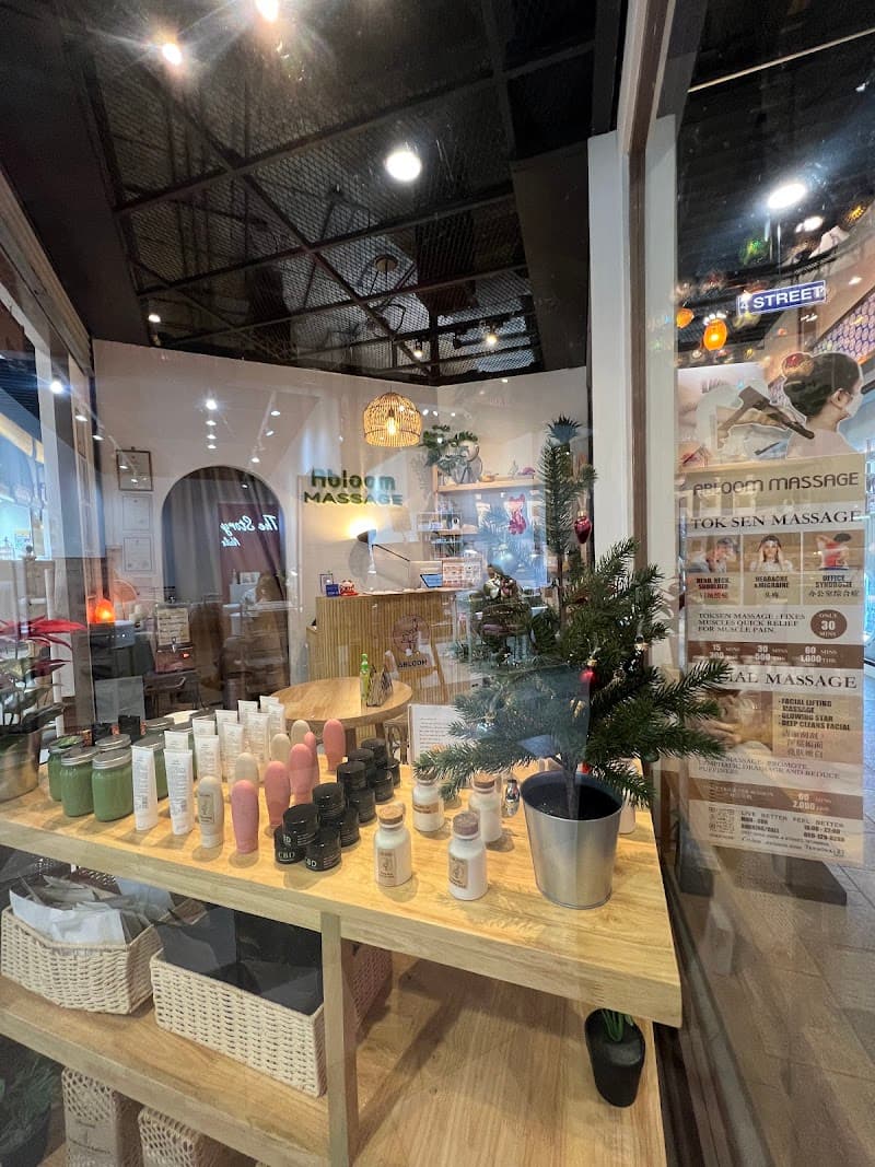 Abloom Massage ตอกเส้น Toksen ‎ تدليك توك سين Terminal21 Asok