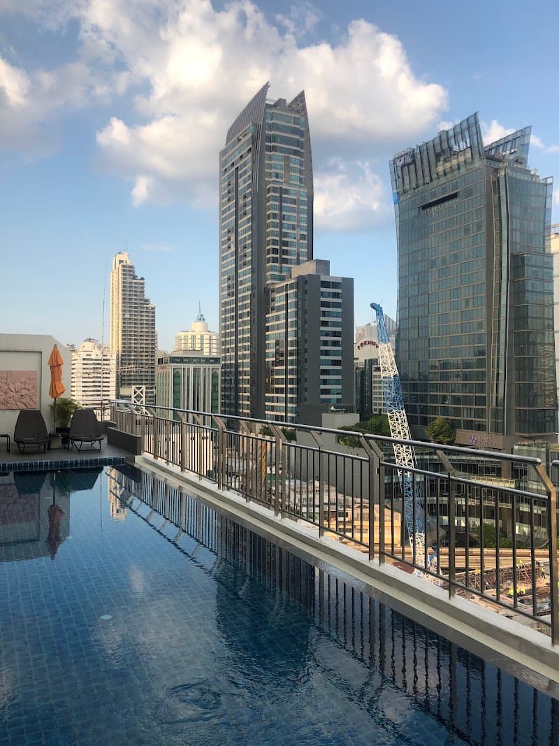 Adelphi Suites Bangkok