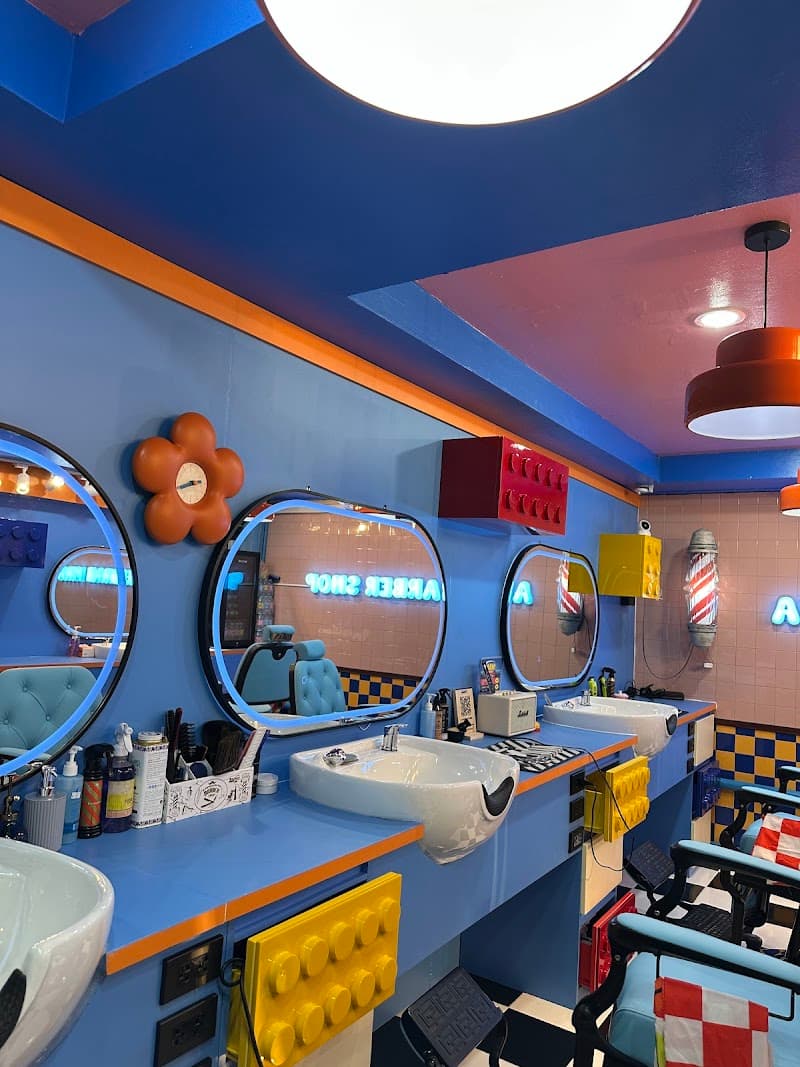 ARM BARBER SHOP SUKHUMVIT 24