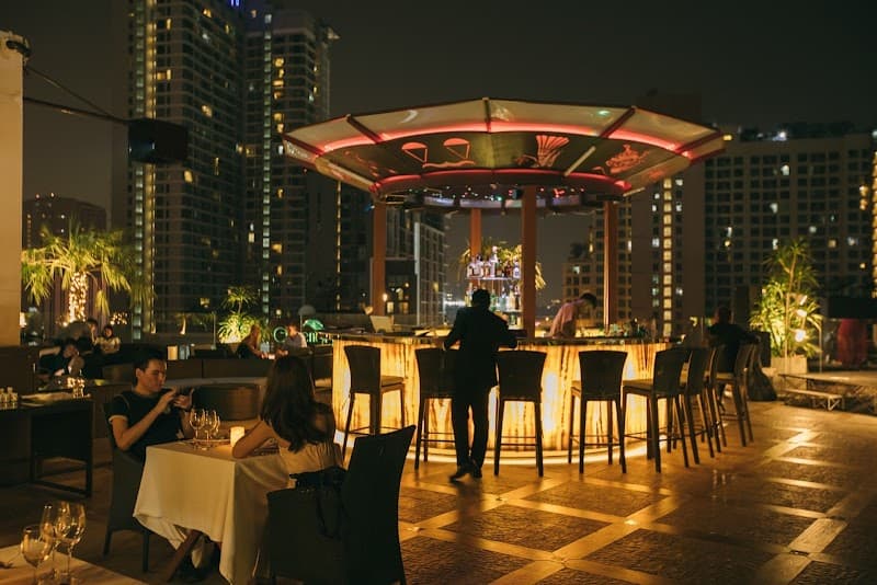 Astro9 Skybar