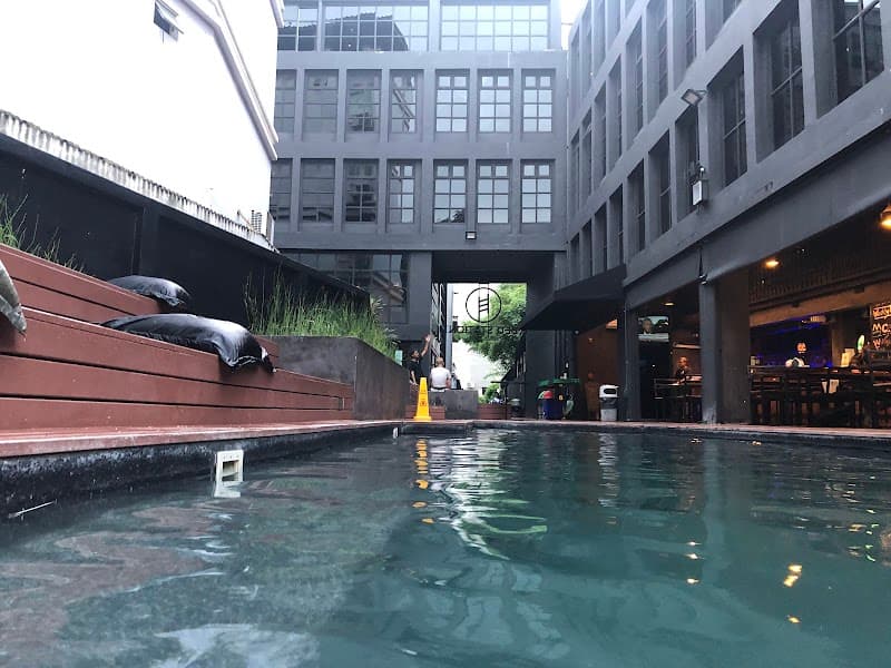 BED STATION HOSTEL KHAO SAN