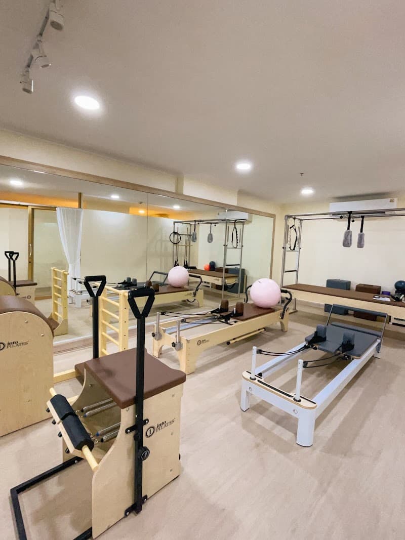 Bondy pilates studio pinklao(บอนดี้ พิลาทิส ปิ่นเกล้า)