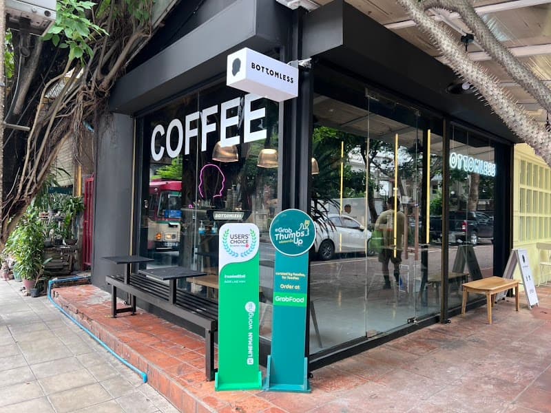 BOTTOMLESS — Ekamai Thonglo